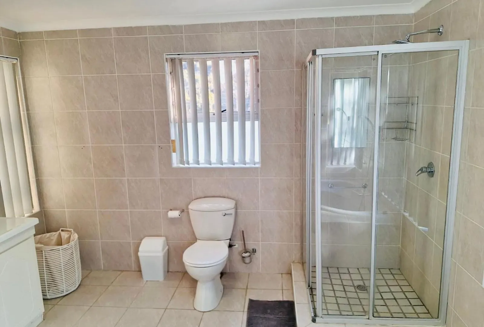 Dee-One'S At Napier,Kenridge,Self Catering Apartment With Pool 0*, Kenridge