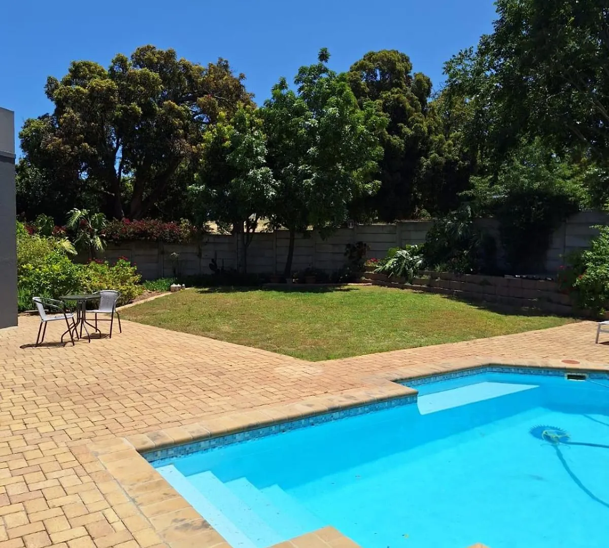 Dee-One'S At Napier,Kenridge,Self Catering Apartment With Pool 0*, Kenridge South Africa